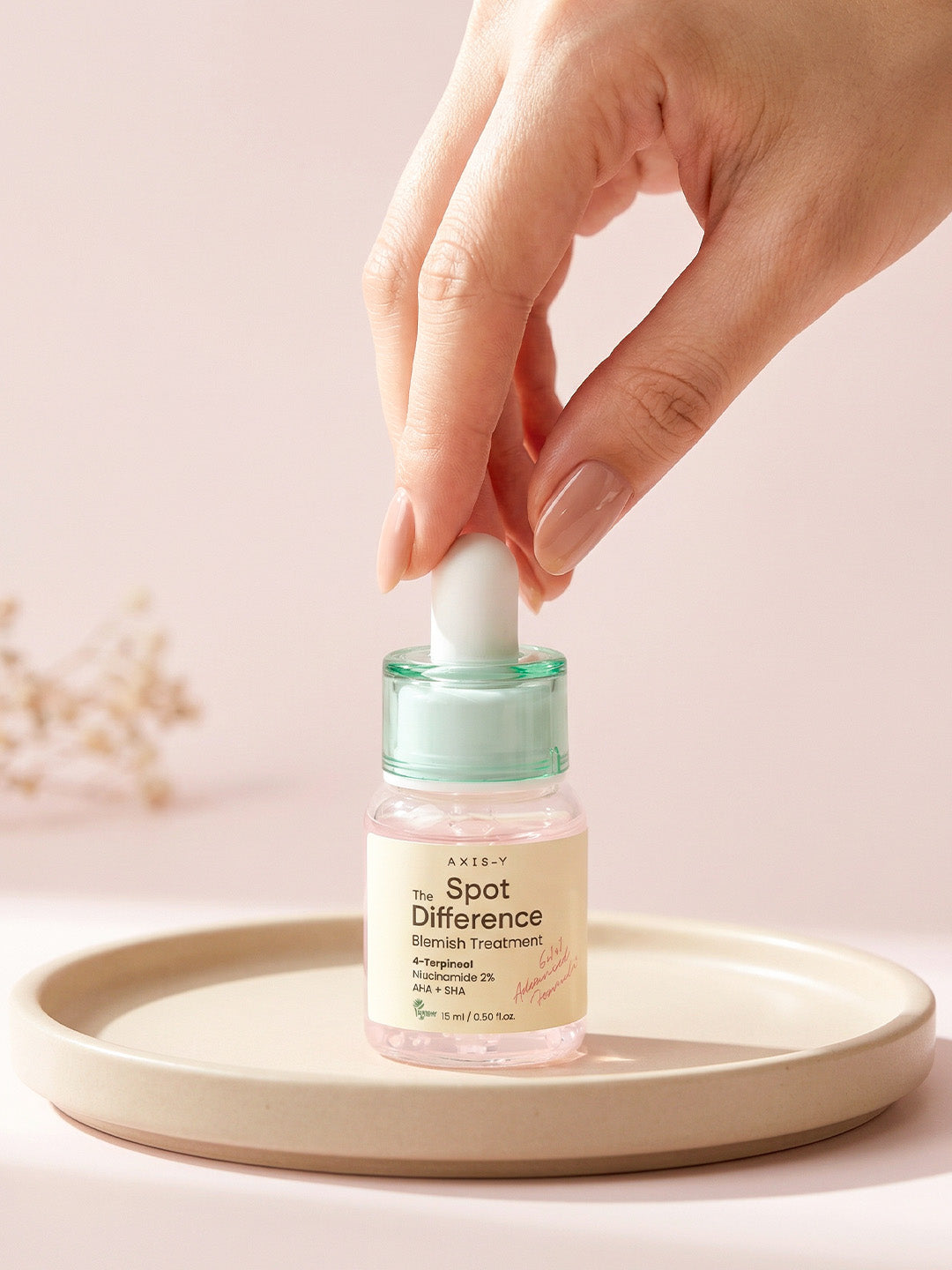 علاج عيوب البشرة بتقنية Axis-Y Spot The Difference