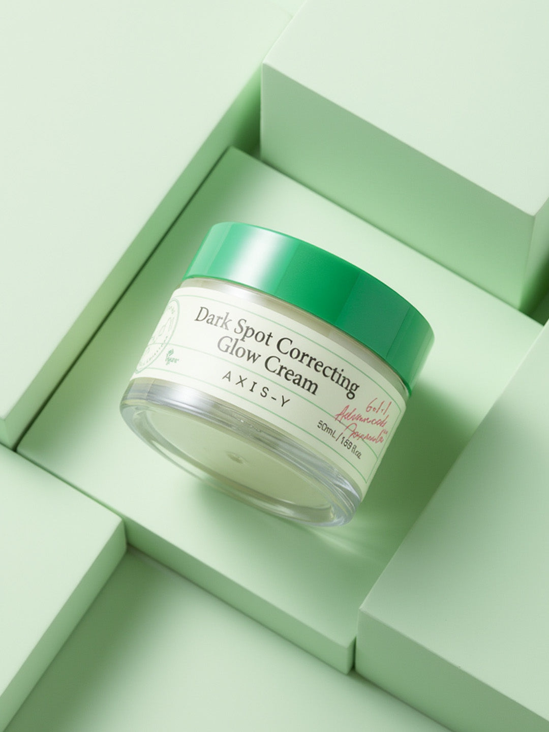 كريم أكسيس-واي لتصحيح البقع الداكنة وإضفاء النضارة