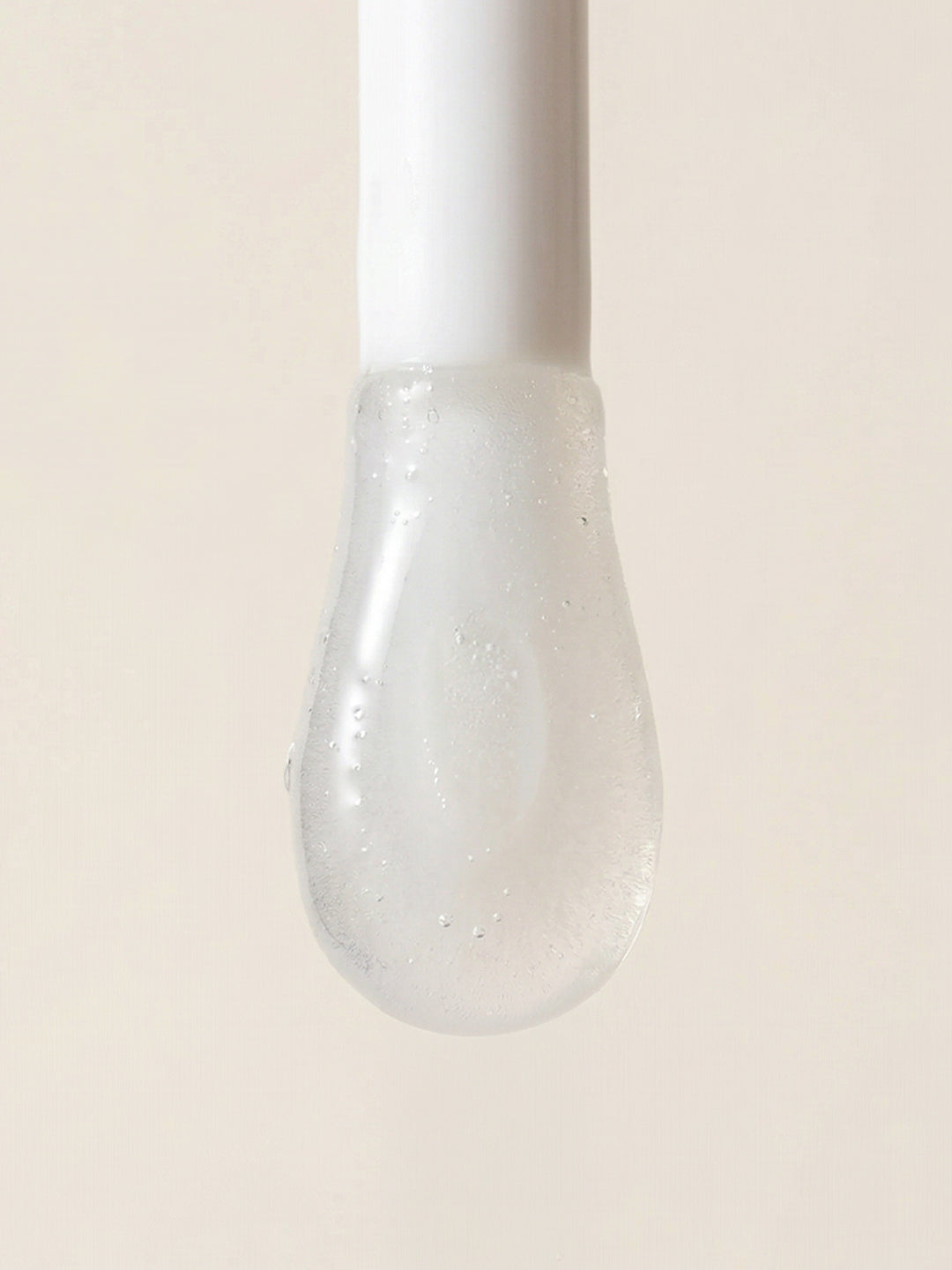 Axis-Y Vita Glow Lip Oil - Dreamy Olive 5