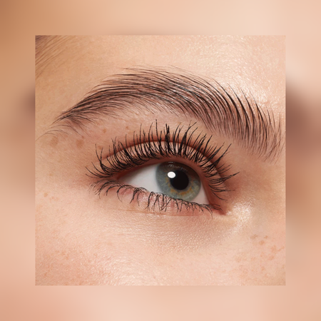 Essence Lash Princess Sculpted Volume Mascara (Black) 1