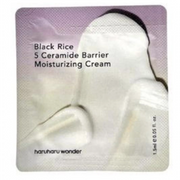 [كيس] كريم مرطب هاروهارو وندر بلاك رايس 5 سيراميد باريرينغ 1.5 مل